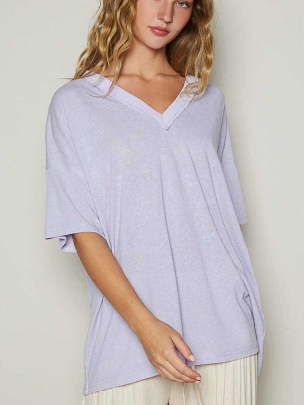 NWT POL Lilac V‑Neck Tee – Half Sleeve Cotton Blend - Picture 2 of 3